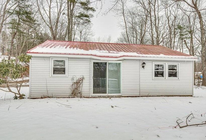 Riverfront Topsham Home ~ 28 Mi To Portland!