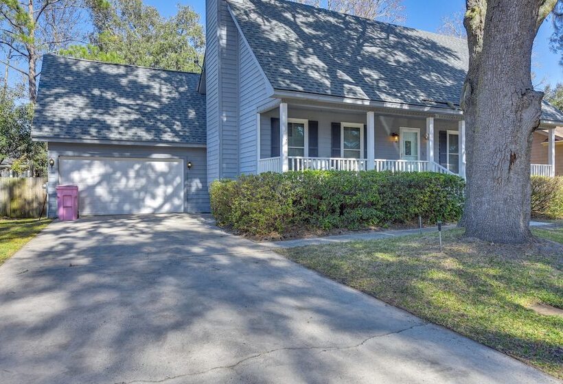 Savannah Home: Close To Bike Trails & Beaches!