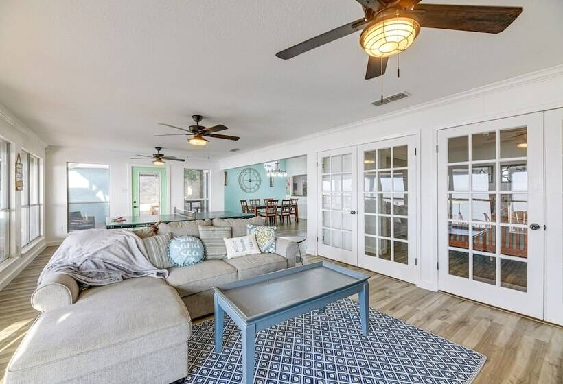 Scenic Home W/ Private Pool & Dock On Oso Bay!