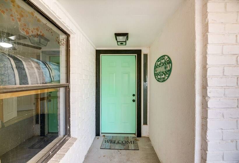 Scenic Home W/ Private Pool & Dock On Oso Bay!