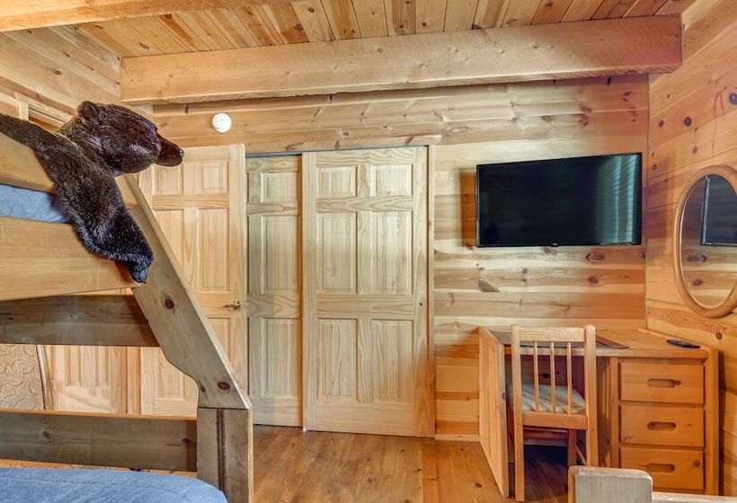 Secluded Cabin Near Lake, 18 Mi To Brian Head!