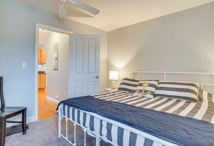 South Yarmouth Home W/ Gas Grill < 2 Mi To Beaches