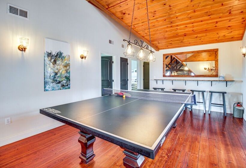 North Georgia Log Home W/ Long Range Views