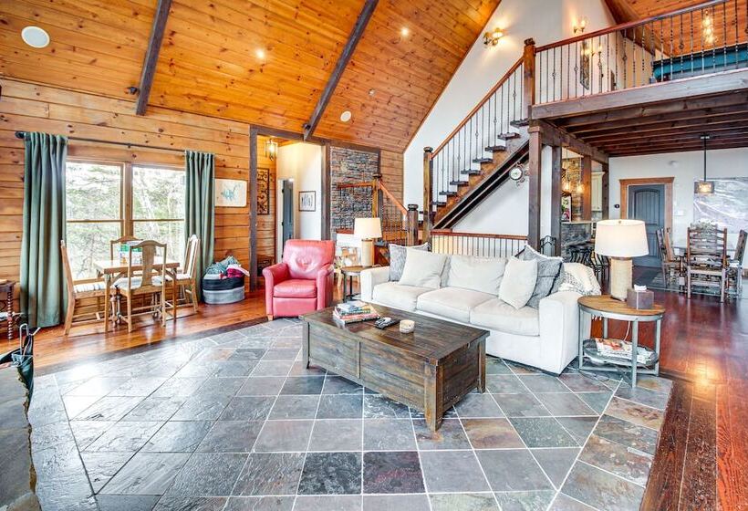 North Georgia Log Home W/ Long Range Views