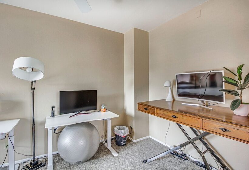 Spacious Tucson Home W/ Yard: 11 Mi To Downtown