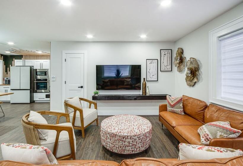 Stunning Jackson Home ~ 2 Mi To Downtown!