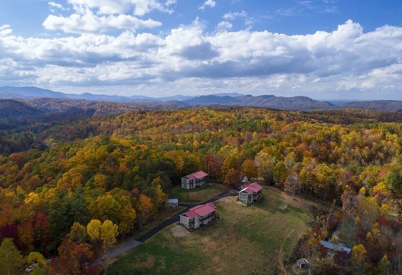 The Summit Of Locust Ridge