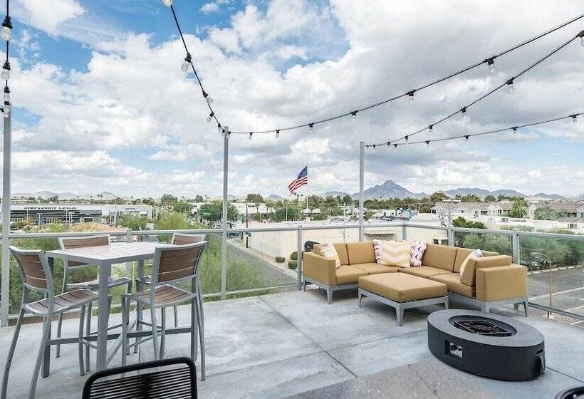 Two Modern Cozysuites With Pool 15 & 19