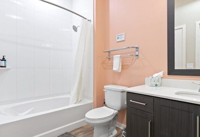 Two Modern Cozysuites With Pool 15 & 19