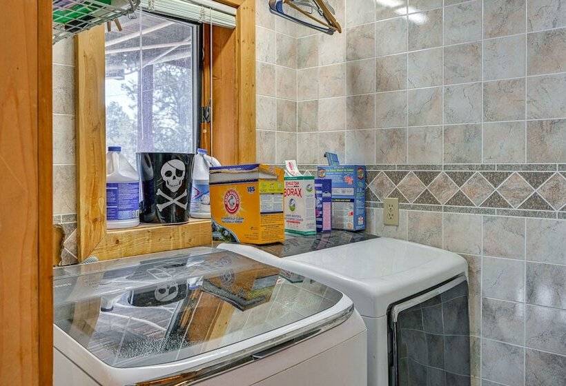 Unique Canyon Cabin: Arkansas River Access & Views