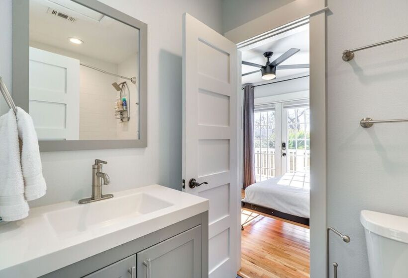 Updated Austin Home ~ 1 Block To Hike/bike Trail!