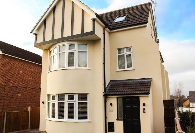 West Finchley By Viridian Apartments