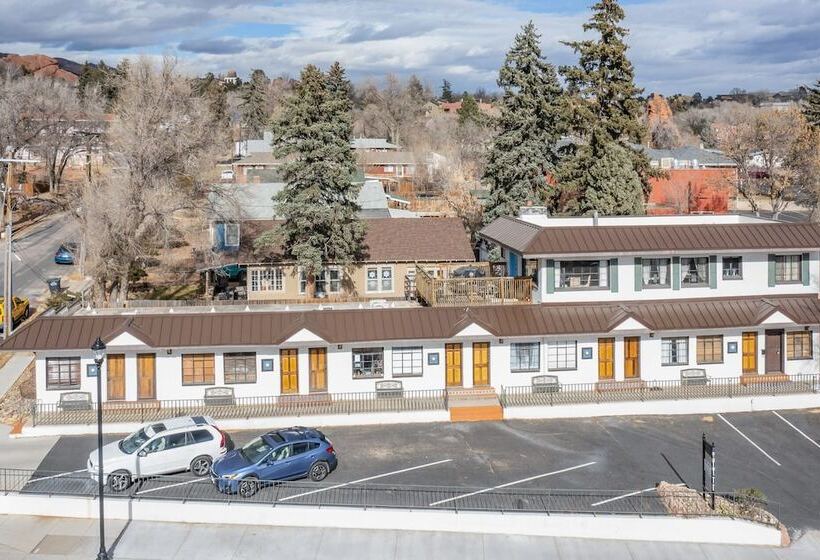 1bd Cozy Suiterestaurants & Hiking!dogs Welcome