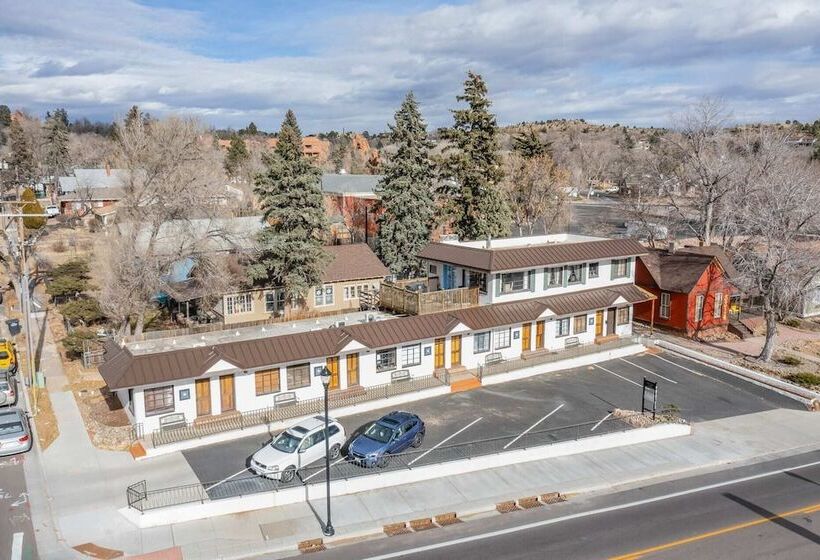 1bd Cozy Suiterestaurants & Hiking!dogs Welcome