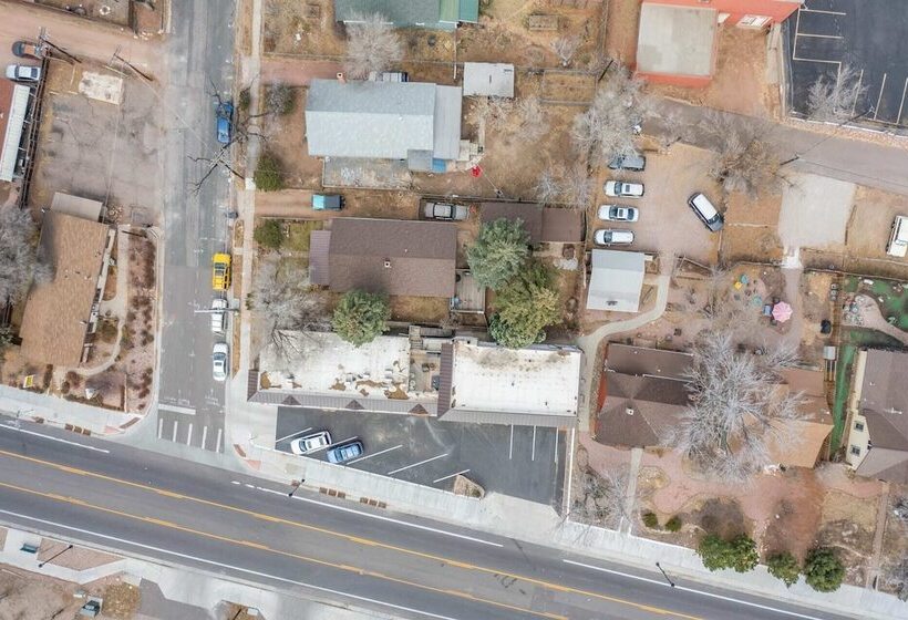 1bd Cozy Suiterestaurants & Hiking!dogs Welcome