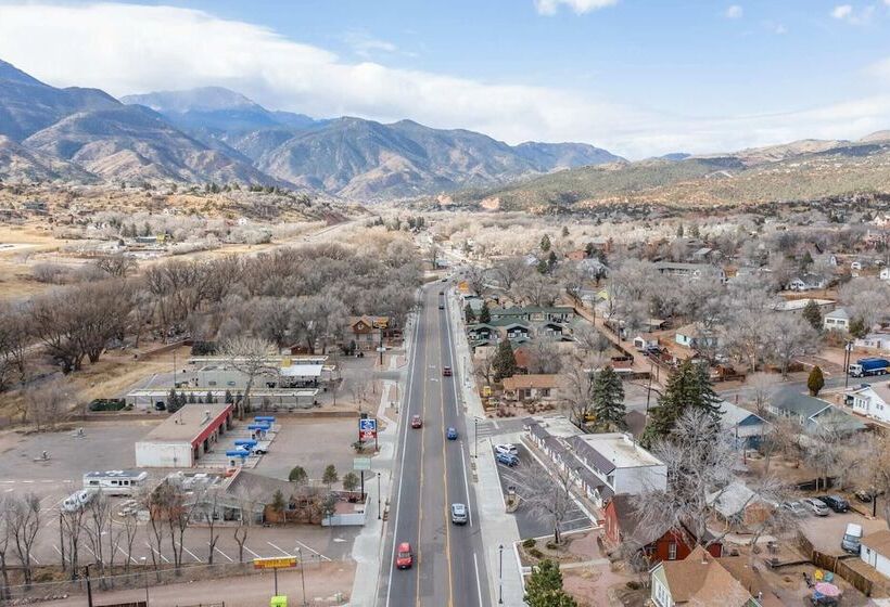 1bd Cozy Suiterestaurants & Hiking!dogs Welcome