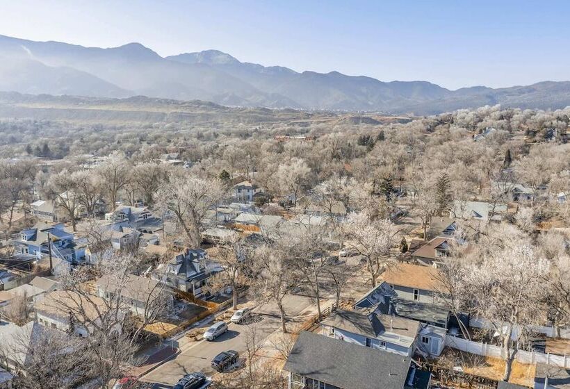 2br Old Colorado City Dog Friendly!