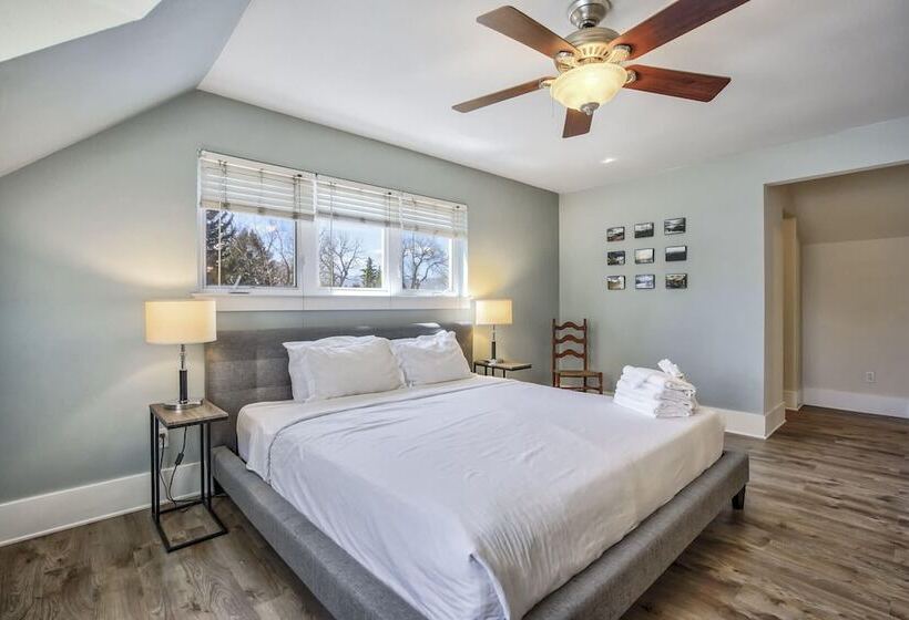 3brminutes To Downtowndog Friendly