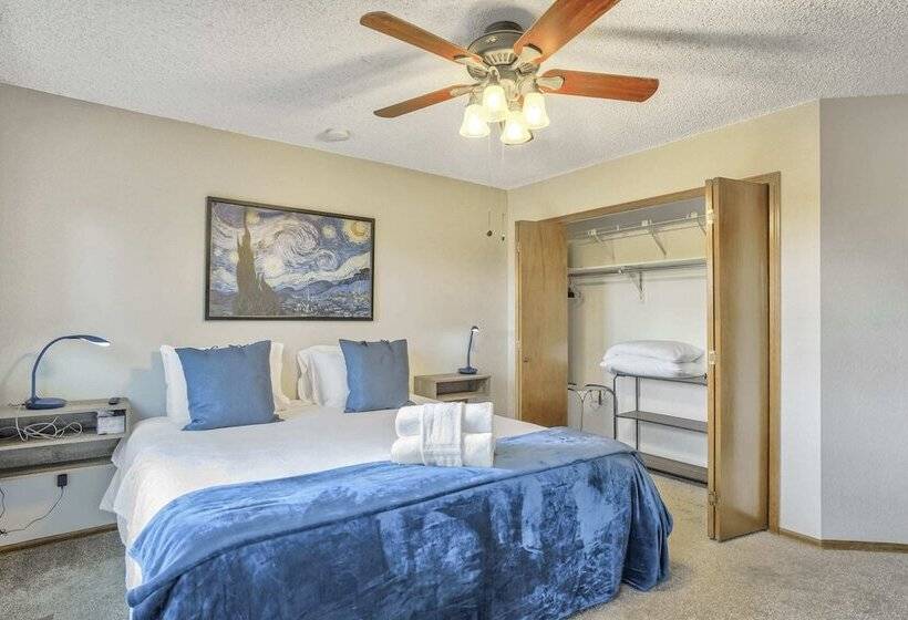 3brmountains & Hot Tubbring The Family