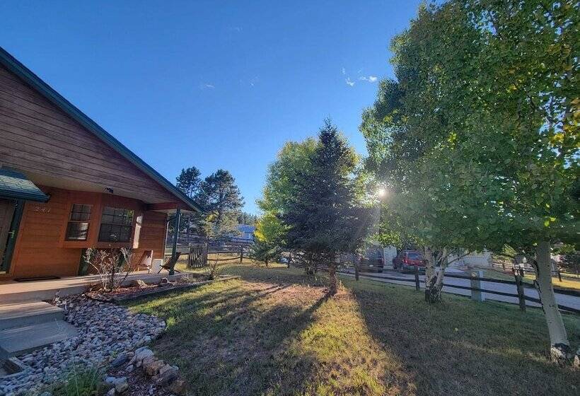 3brmountains & Hot Tubbring The Family