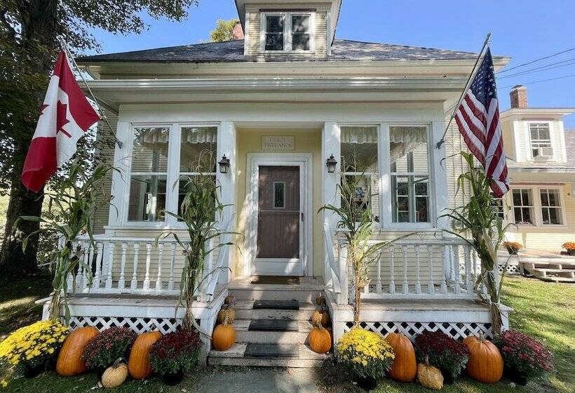 مبيت وإفطار Mad River Inn