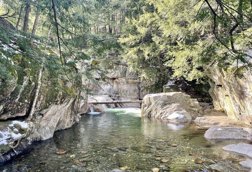 مبيت وإفطار Mad River Inn