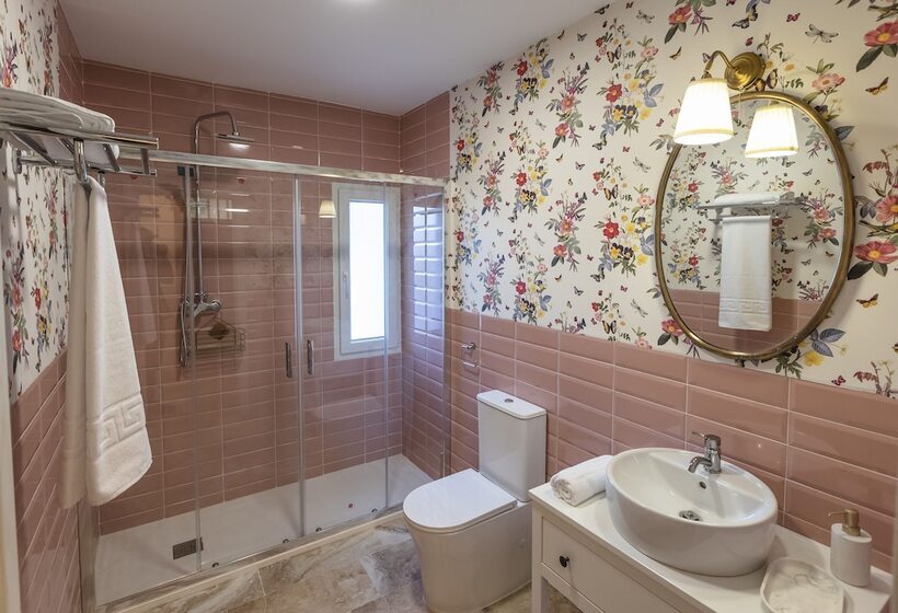 مبيت وإفطار Casa Rural Majada Del Conde