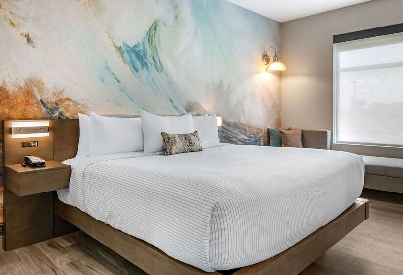 Cambria Hotel Spokane Airport