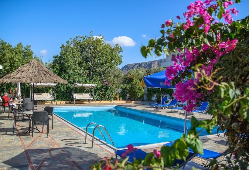 בית מלון כפרי Elpida Apartments