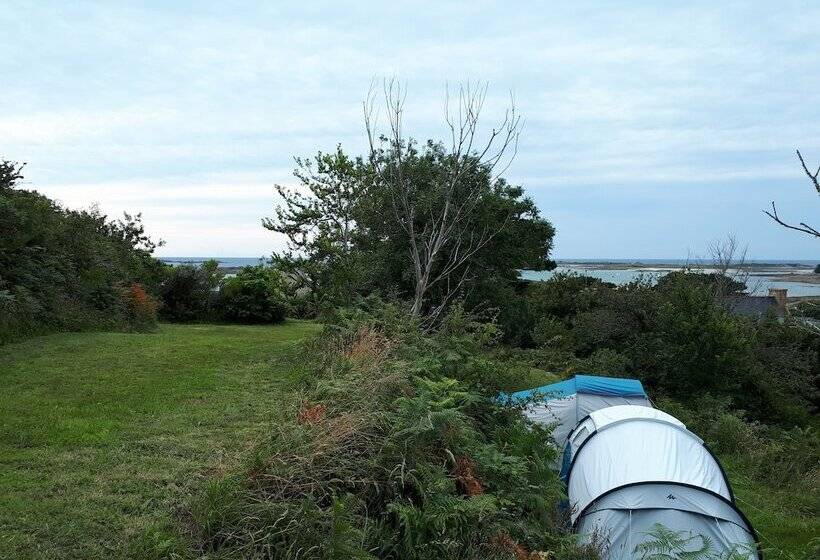 فندق فئة نجمة واحدة Auberge Granit Rose