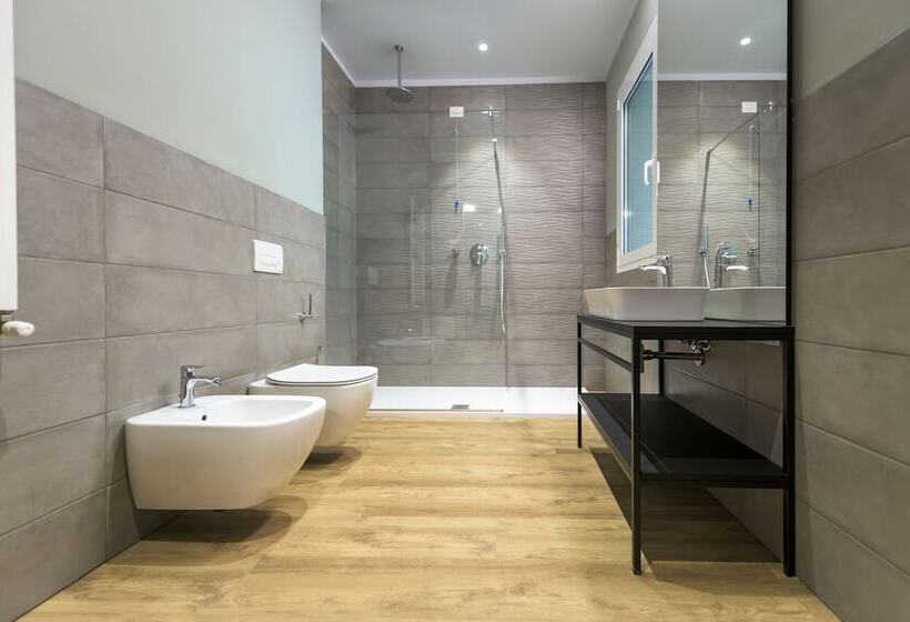 客栈  Regina Del Garda Suite