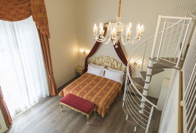 客栈  Regina Del Garda Suite