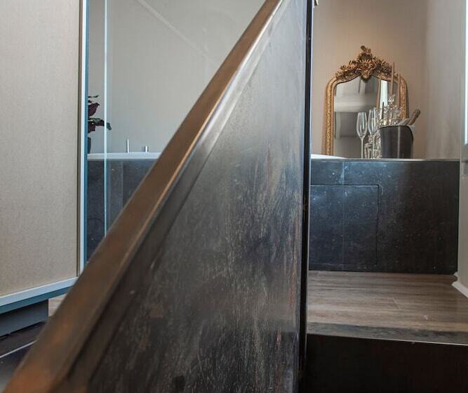 Отель Borgo Elissa