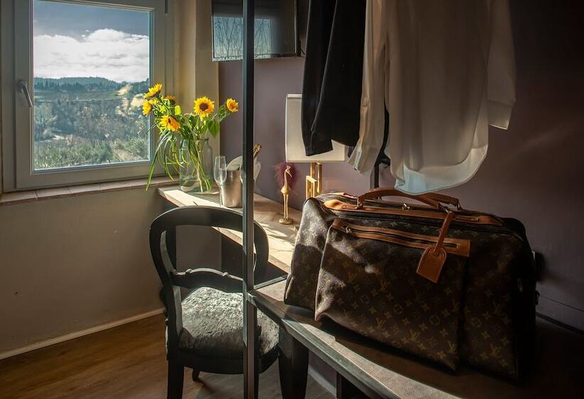 Отель Borgo Elissa