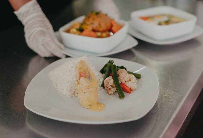 Britney Hotel Machala