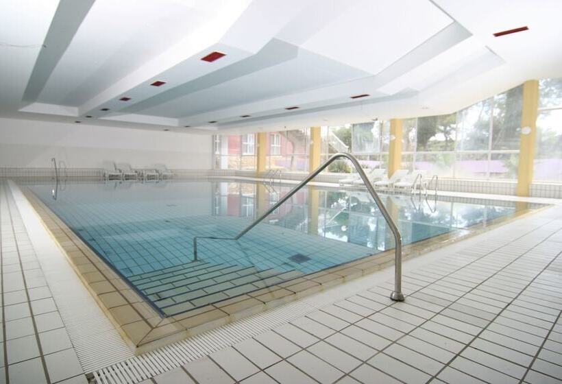 ホテル Resort Centinera