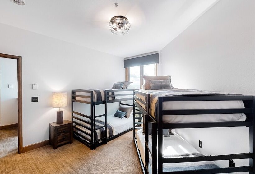 호텔 Christie Club