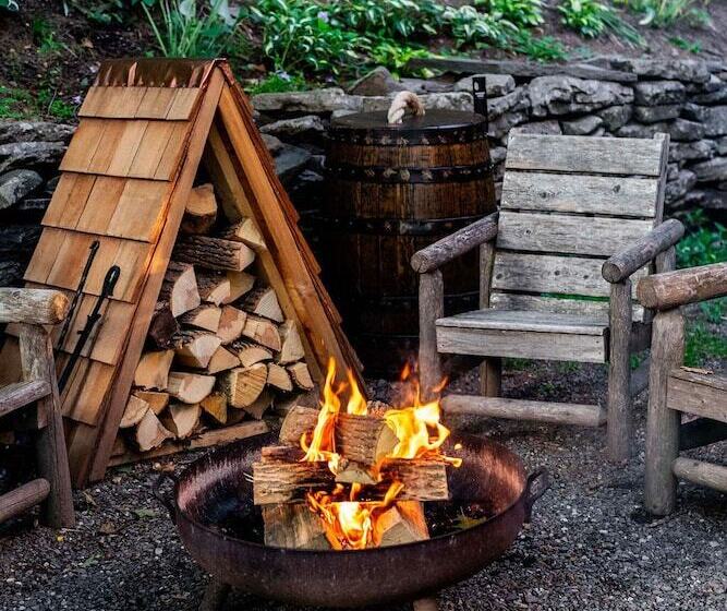 Отель Deer Mountain Inn