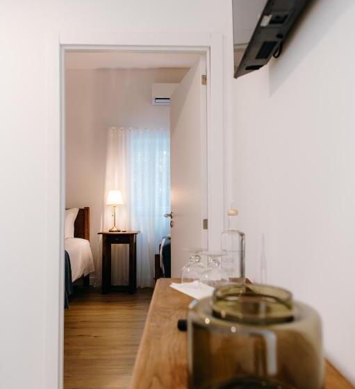 هتل روستایی Quinta Do Louredo   évora