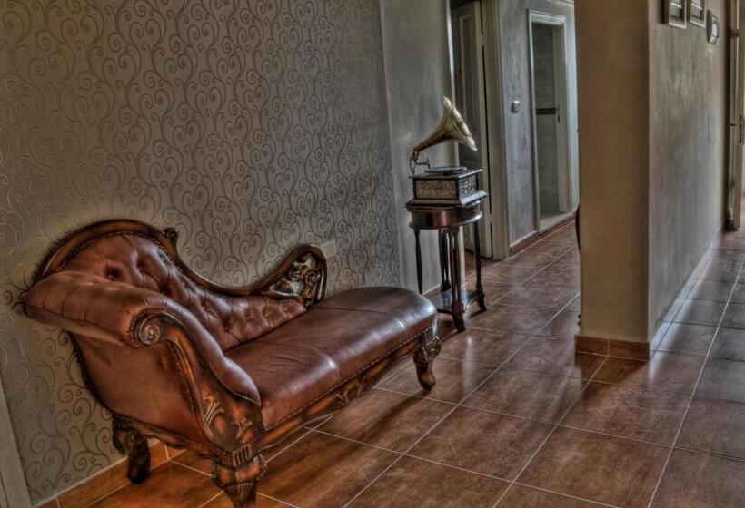 هاستل The Boutique Hotel Amman