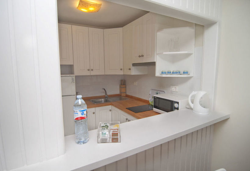 Apartamento Piscina 311