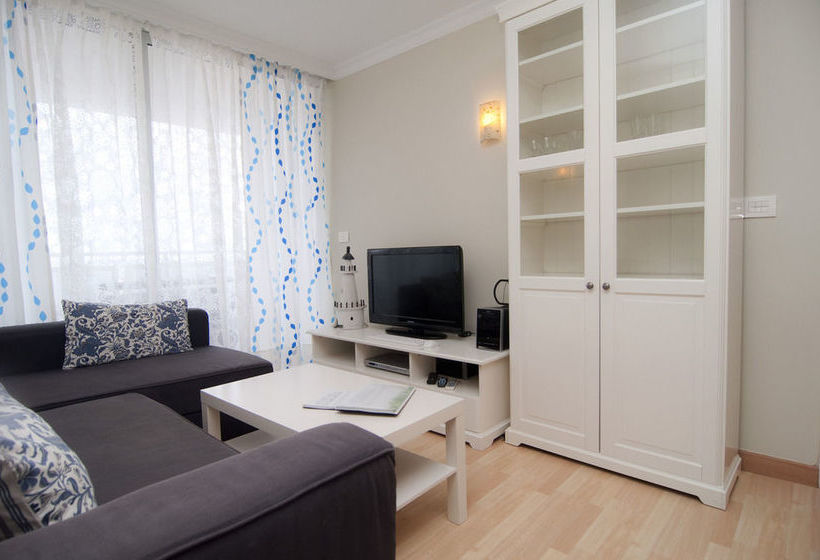 Apartamento Piscina 311