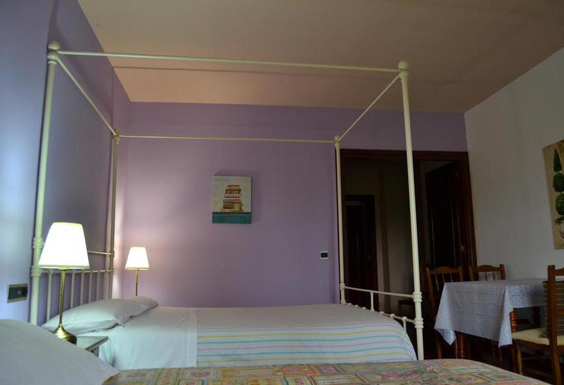 تختخواب و صبحانه Pensión Villa Adria