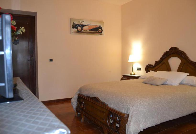 تختخواب و صبحانه Pensión Villa Adria