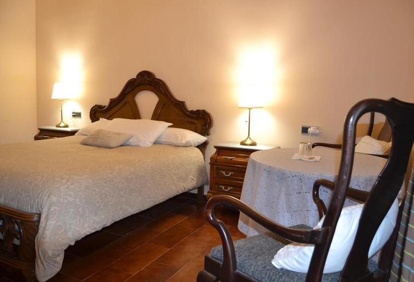 تختخواب و صبحانه Pensión Villa Adria