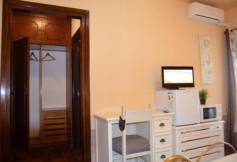 تختخواب و صبحانه Pensión Villa Adria