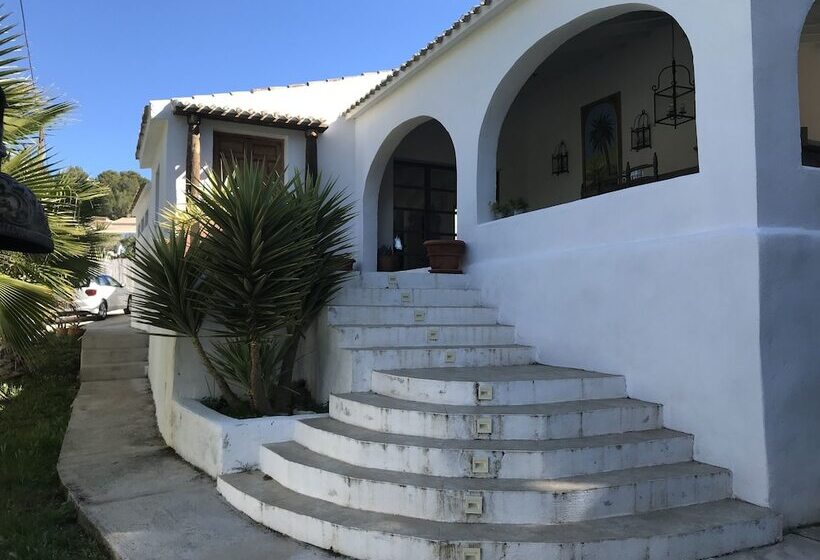 ベッドアンドブレックファースト Estilo Mediterraneo   Only Adults