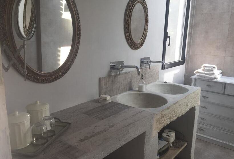 ベッドアンドブレックファースト Estilo Mediterraneo   Only Adults