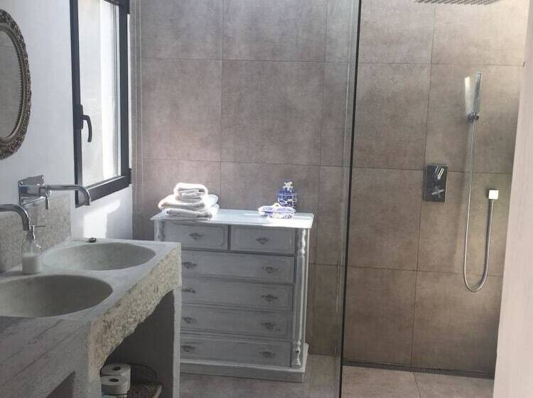 ベッドアンドブレックファースト Estilo Mediterraneo   Only Adults