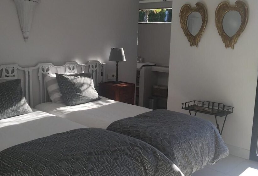 ベッドアンドブレックファースト Estilo Mediterraneo   Only Adults